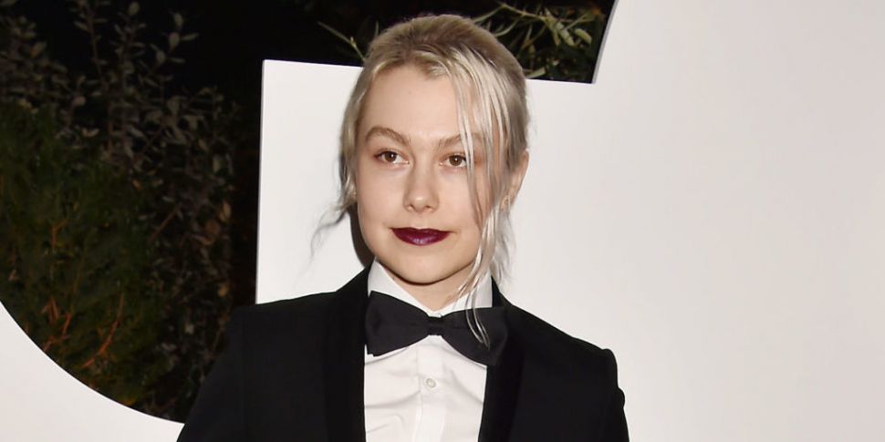 Phoebe Bridgers Gushes Over Pa...