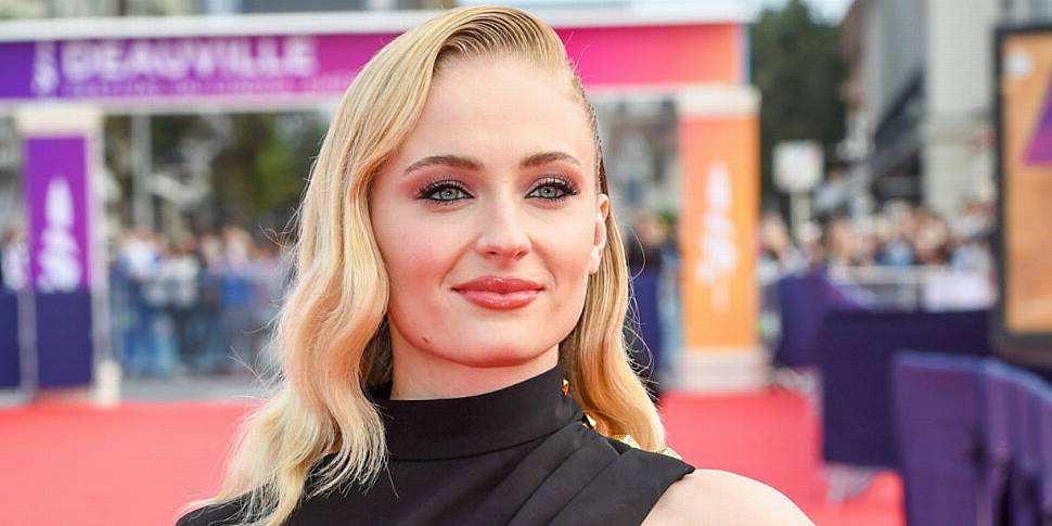 Sophie Turner Slams 'Fu**ing C...