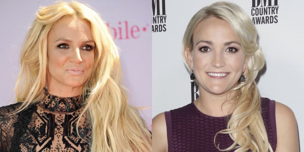 Britney Spears Slams Her Siste...