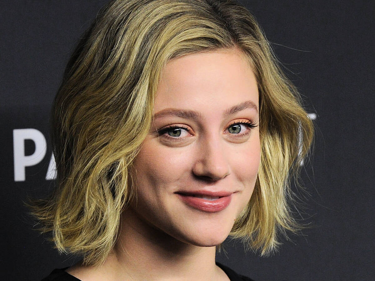 Meet The Ozark Actor Lili Reinhart Is Apparently Dating | SPIN1038