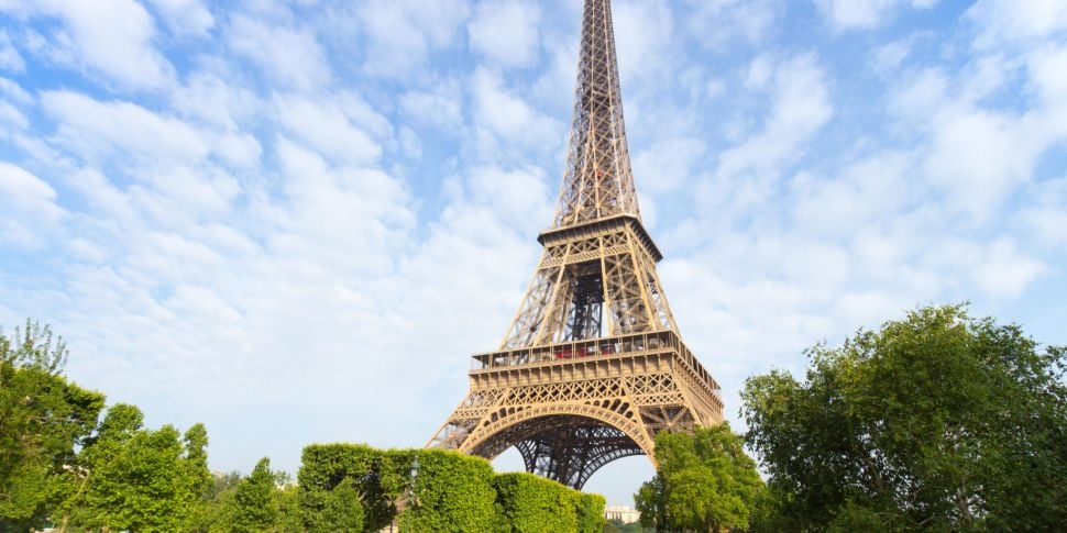 Eiffel Tower 'Riddled' With Ru...
