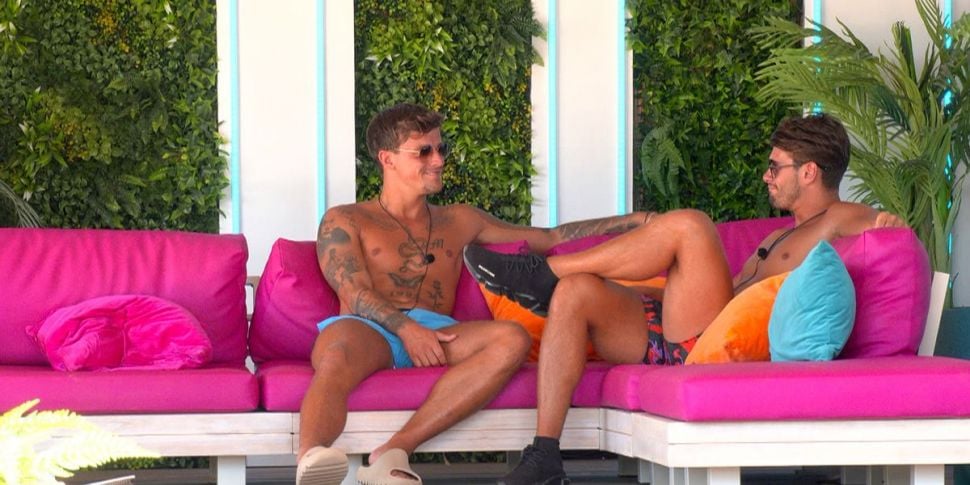 Love Island fans reckon Jacques was 'told to wear black boxers