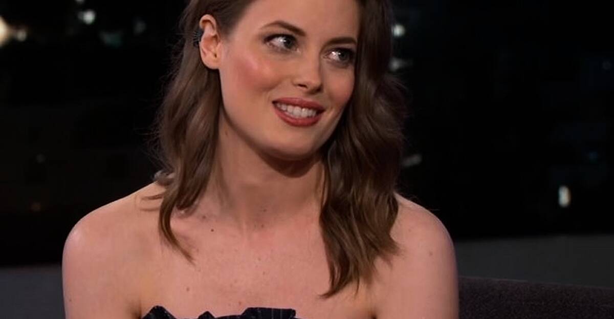 Gillian Jacobs Fakes