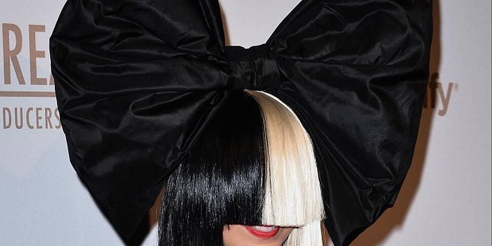 LOOK: Sia's Rare 'Unma...