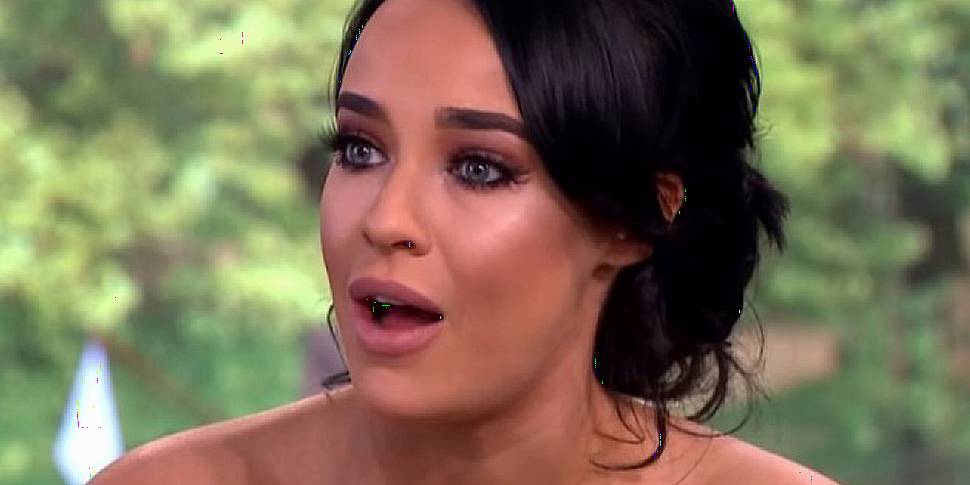 Stephanie Davis Vows To Quit D...