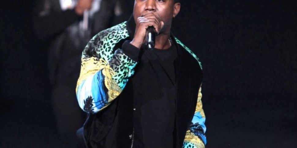 Kanye West Fights Back In Tida...