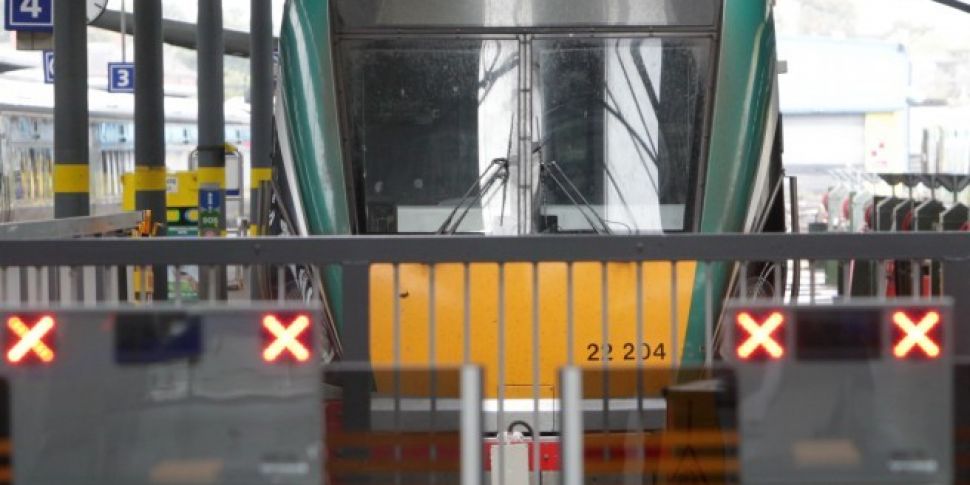 Commuter Chaos As Irish Rail S...