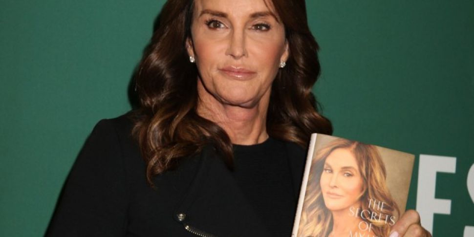 Caitlyn Jenner Lashes Out At T...