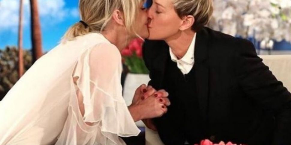 Portia De Rossi Gives Ellen De...
