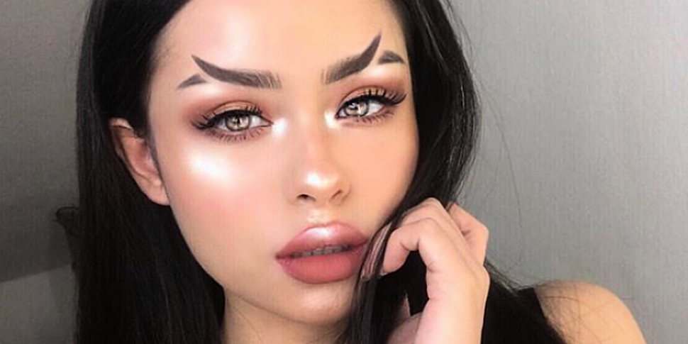 So, Fishtail Brows Are Now A T...