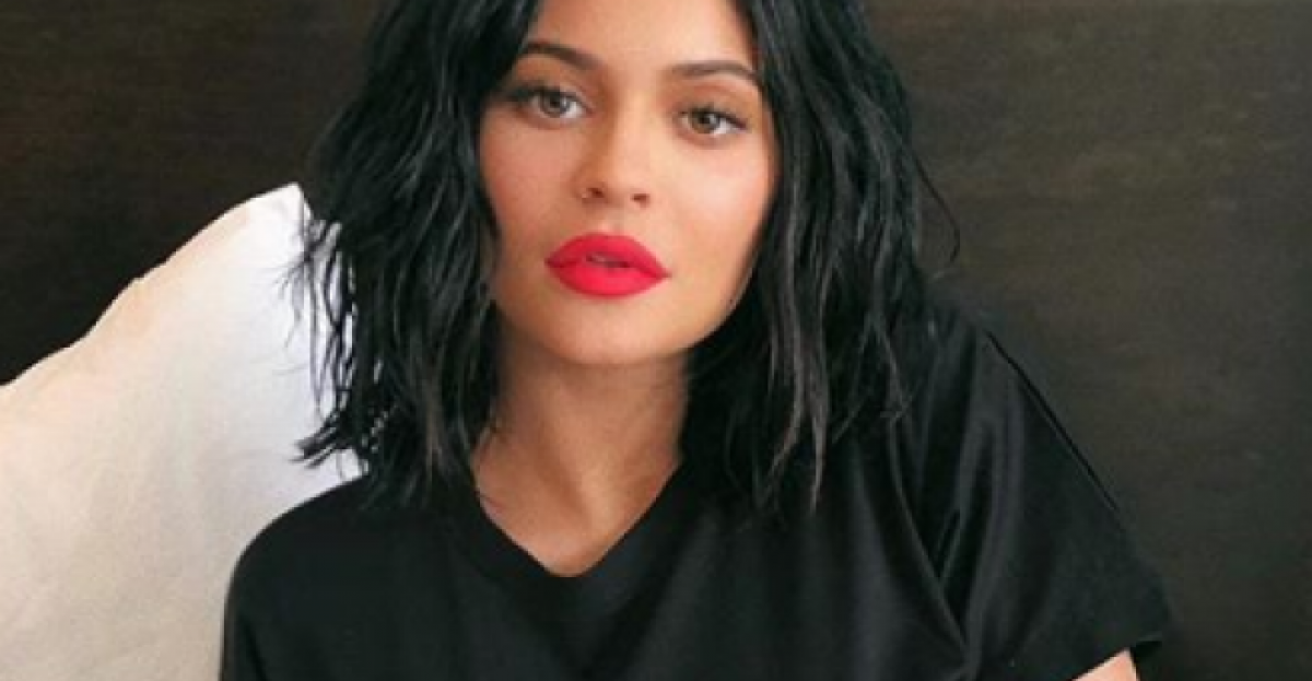 Kylie Jenner Reveals Shes Had Her Lip Filler Taken Out Spinsouthwest 