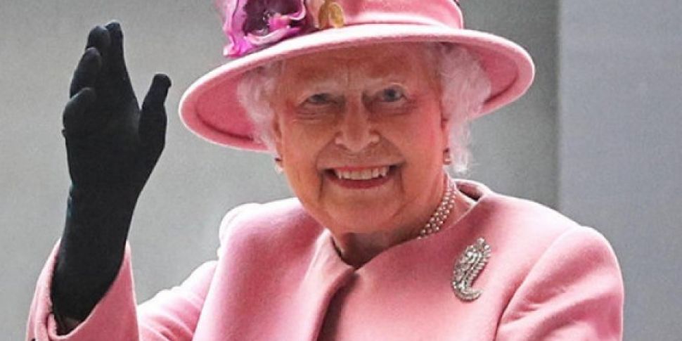 The Queen Is Hiring A New Empl...