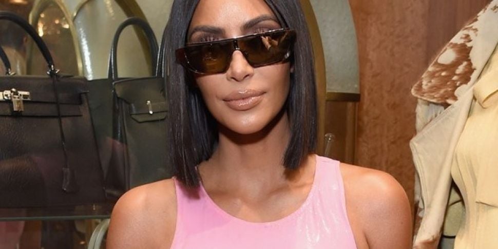 Kim Kardashian Bluntly Shuts D...