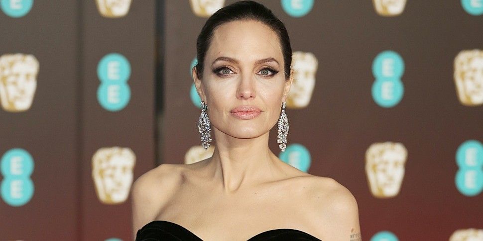 Angelina Jolie Is Unrecognisab...