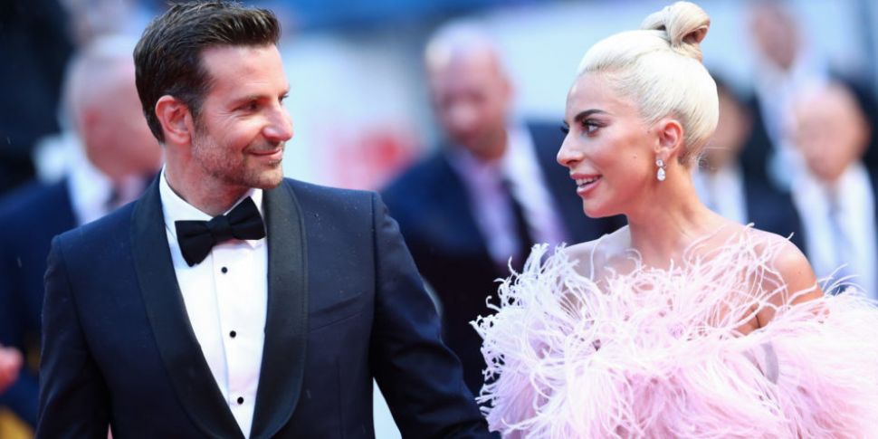 Lady Gaga & Bradley Cooper Rep...