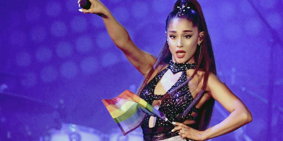 Ariana Grande To Headline Manc...