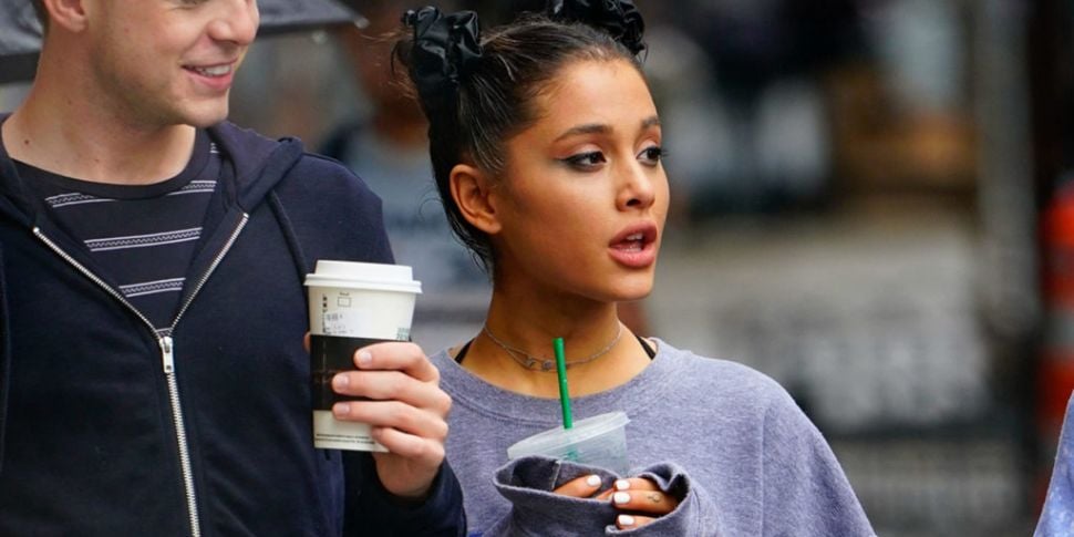 Ariana Grandes Non Vegan Starbucks Drink Has Angered Fans