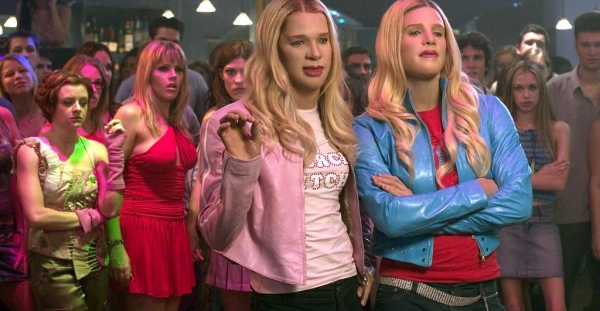 White chicks memorable moments. Chasing a thief - video Dailymotion