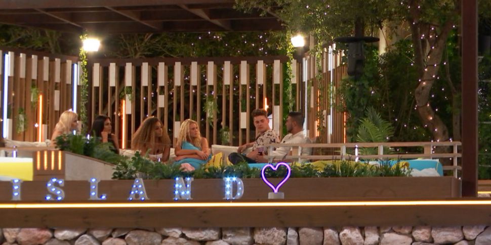 The Rules Of The Love Island V...