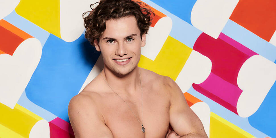 Love Island's Joe Garratt Make...