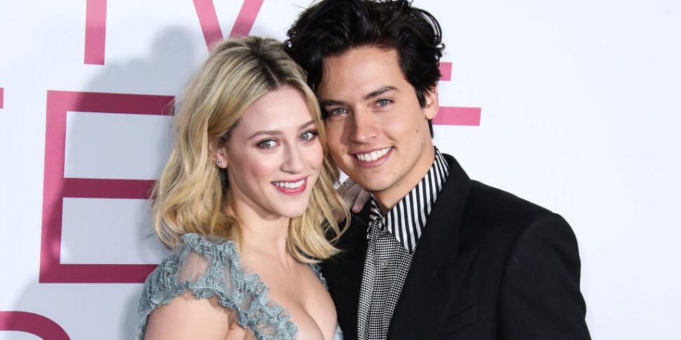 Lili Reinhart & Cole Sprouse B...