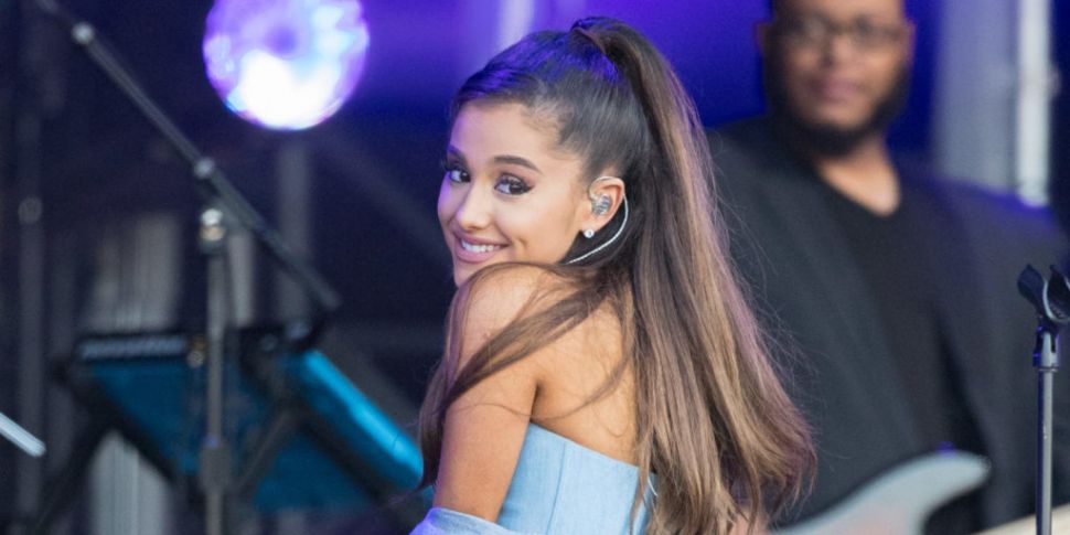 Ariana Grande Is Reportedly Da...