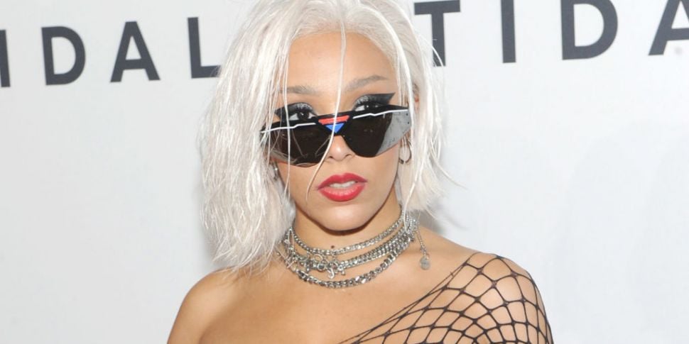 Doja Cat Issues Apology After...