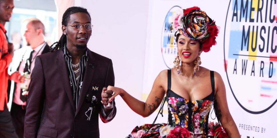 Cardi B Defends Offset's Decis...