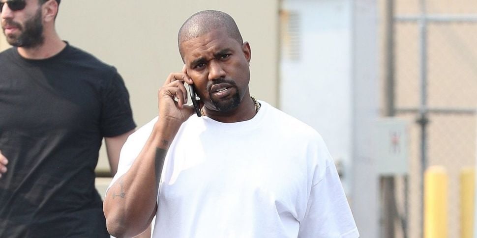 Kanye West Claims Universal Re...