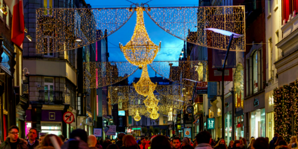 Everything You Need To Know About Travelling This Christmas