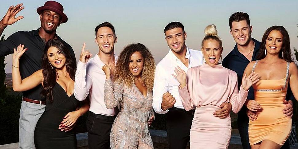 Love Island 2019 Finalists Arrive Home After 8 Weeks In The Villa ...