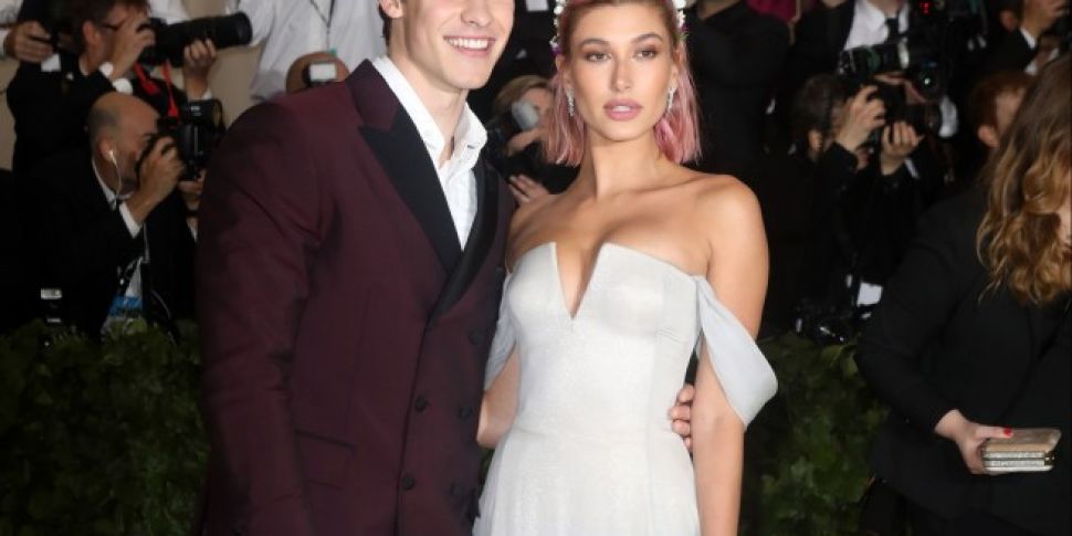 Shawn Mendes Hailey Baldwin Confirm Relationship At The