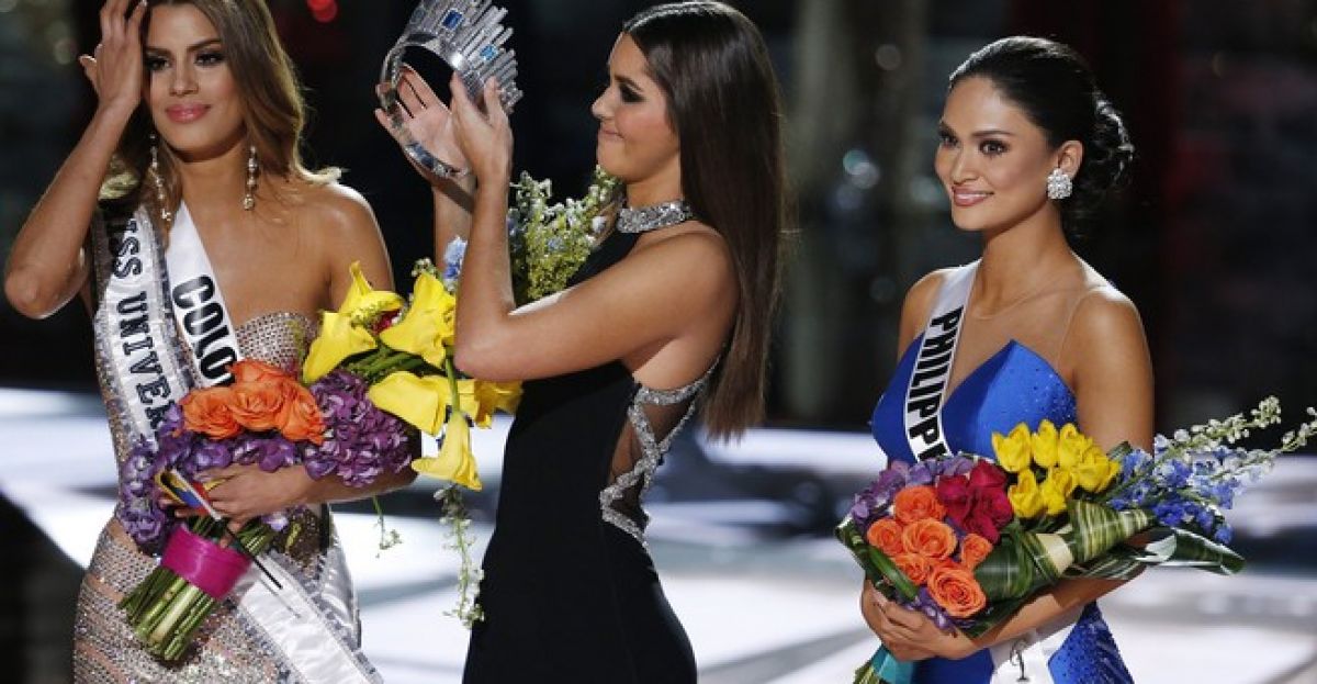 Watch Wrong Miss Universe Crowned
