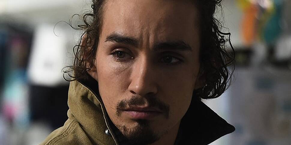 Robert Sheehan on Fortitude and Flying with Tom Cruise