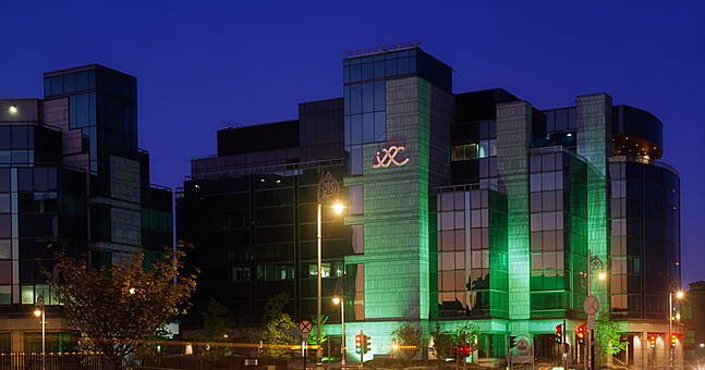 Woman Stabbed In Dublin's IFSC Two Weeks Ago Dies In Hospital - Vimarsana News