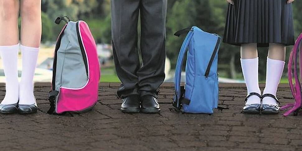 More schools Urged to Allow Ge...