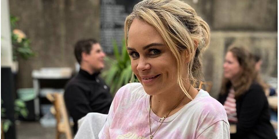 Joanne McNally On High-Street...