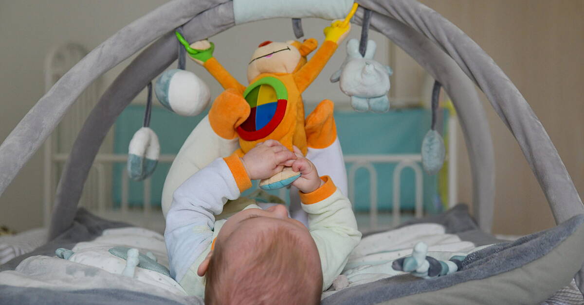 This New Device Might Be Able To Tell You Why Your Baby Is Crying - Vimarsana News