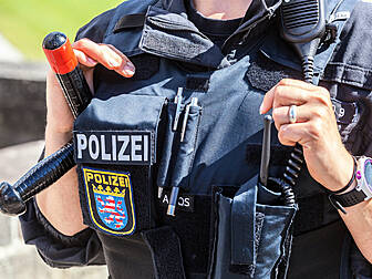 how to call german police from uk