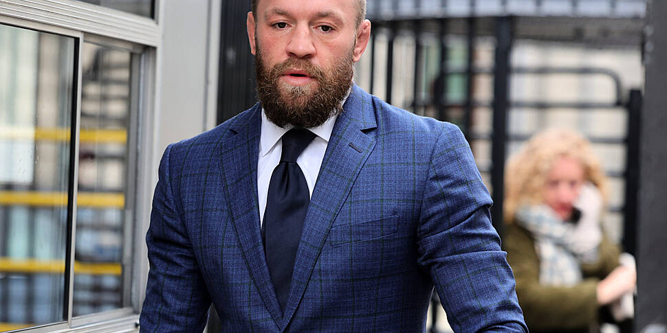 Conor McGregor Withdraws Appli...