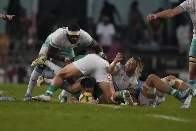 South Africa captain Siya Kolisi challenges for the ball during his side's defeat to Ireland in Durban