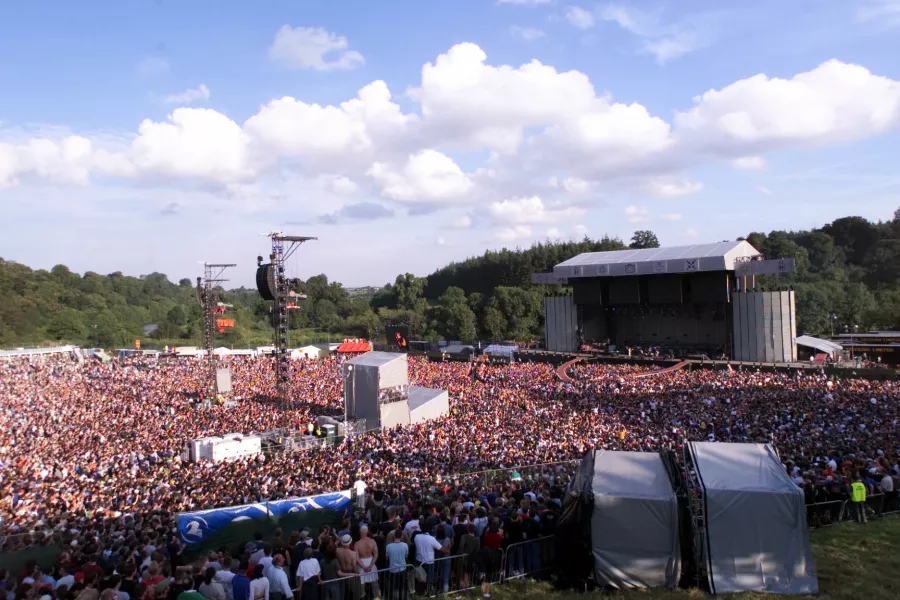 Ire Slane Concert stage