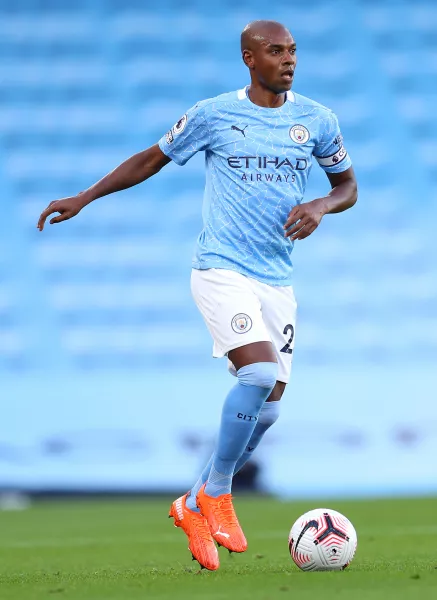 Fernandinho may be leavig the Etihad this summer