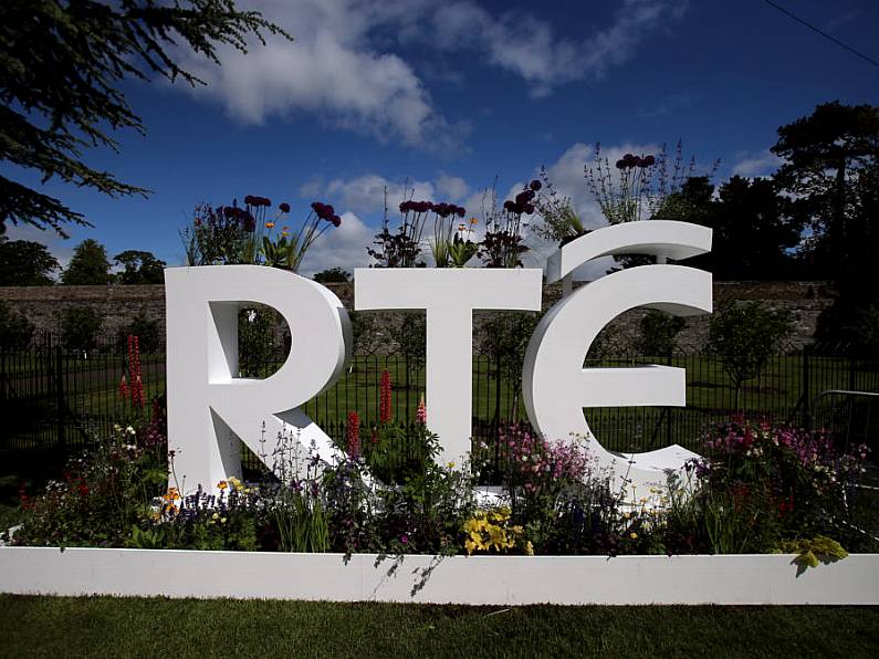 Miriam O’Callaghan apologises over RTÉ retirement party photo