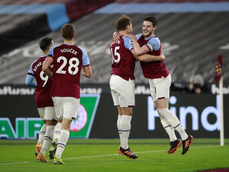 West Ham keeps top-four hopes alive with win over Leeds