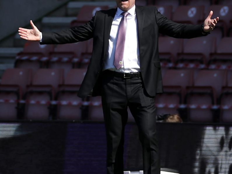 Sean Dyche unhappy with penalties not given as Burnley throw away two-goal lead