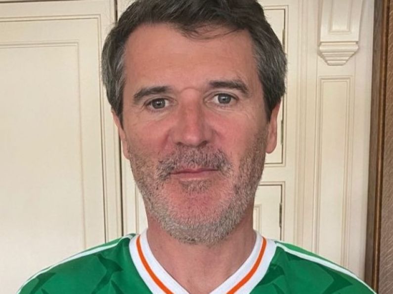 'Don't remember it being this tight': Roy Keane shows off Ireland debut jersey