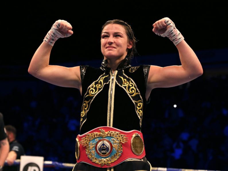 Katie Taylor retains titles with narrow points victory over Natasha Jonas