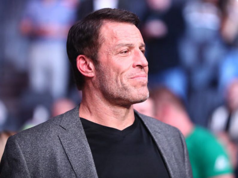 BuzzFeed fails to stop US self-help guru Tony Robbins suing it in Ireland