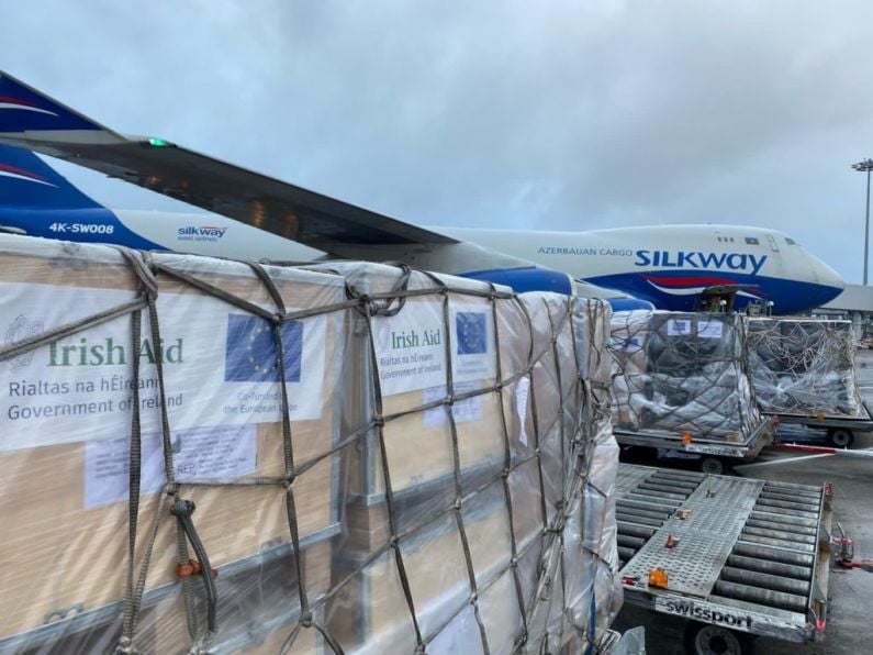 Covid: Hundreds of Irish ventilators and oxygen concentrators arrive in India